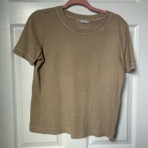 Zara Women's Beige Short Sleeve Tee